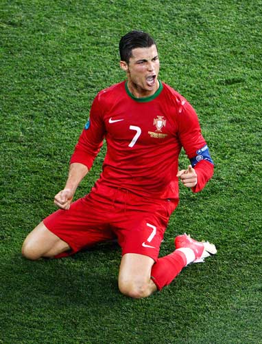 赖因德斯：我不是曼城的新德布劳内，我是很全面的中场球员（赖因德斯：别把我当作曼城新德布劳内，我是一名全能中场）