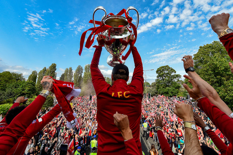 中超11月最佳球员候选：法比奥领衔，王燊超、吴曦、侯森在列（中超11月最佳球员候选出炉：法比奥领衔，王燊超、吴曦、侯森入围）