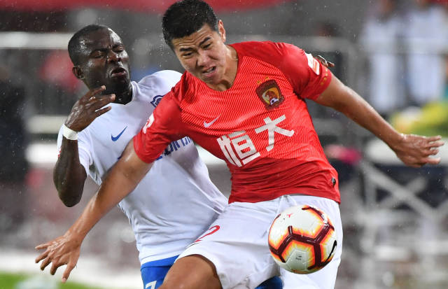 火箭哈登末节爆发连得15分（火箭哈登末节发力连砍15分）