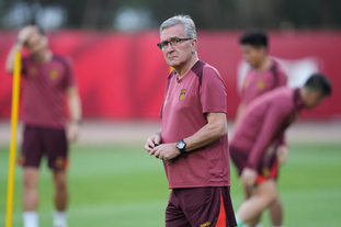 马蒂奇认为曼联卖麦克托米奈是错误，滕哈格表示同意（马蒂奇称曼联出售麦克托米奈是失策，滕哈格表示认同）