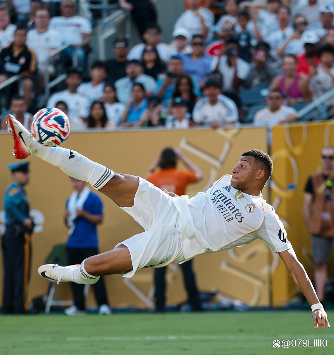 皇马vs阿拉维斯全场数据：控球率48-52，射门11-4（皇马对阵阿拉维斯数据一览：控球48%比52%，射门11比4）