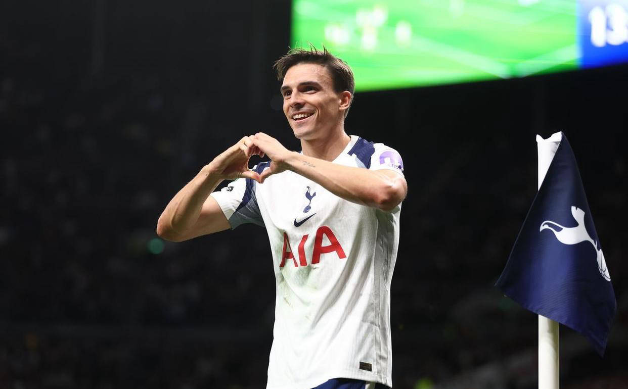 真正意义上的倒钩之王。很多其他球员所谓的倒钩其实...（真正的倒钩之王：别再把那些动作当倒钩）